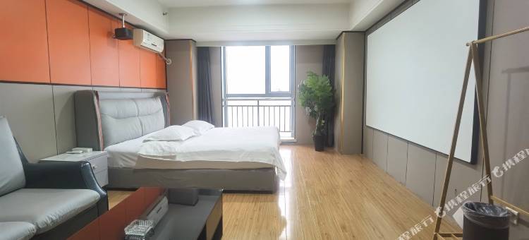 锦鑫公寓(裕华万达广场店)图片