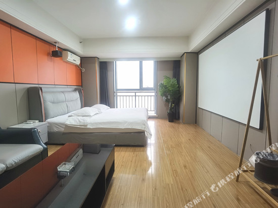 锦鑫公寓(裕华万达广场店)