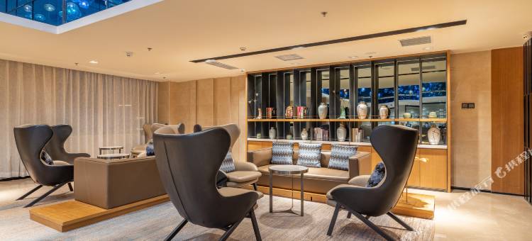 济南高新万达广场素柏云酒店图片