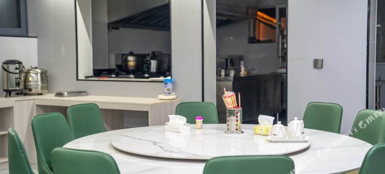 七彩丹霞清风雅舍酒店图片