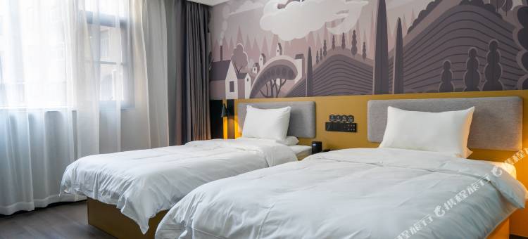 骏怡连锁酒店(阿里地区普兰县冈仁波齐风景区店)图片