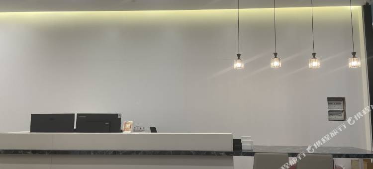 囍悦假日酒店(阳江东平珍珠湾店)图片