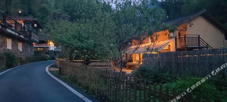 南昆山三径山居民宿图片