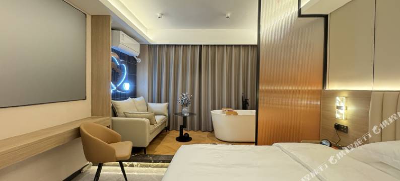 云锦智能影院酒店(南宁火车站地铁口店)图片