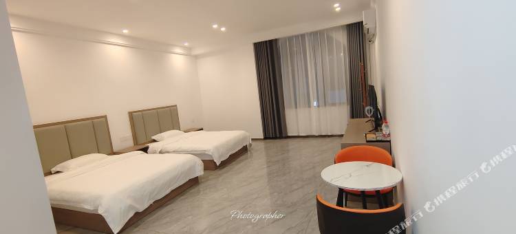 广南篆角强村酒店图片