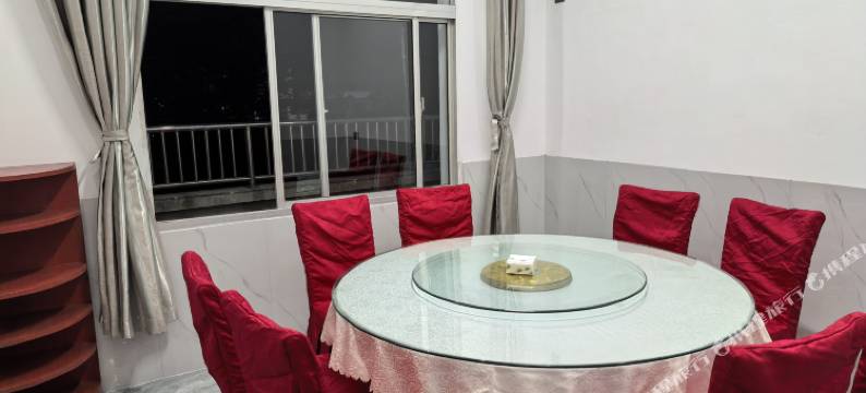 南江县光雾山镇桃园世家客栈图片