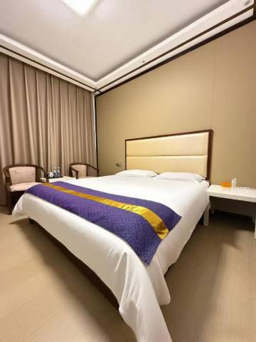 昭通皇宝商务酒店