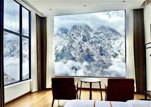 香格里拉市Cloud  Way·云途山舍·精品民宿(虎跳峡镇本地湾店)图片