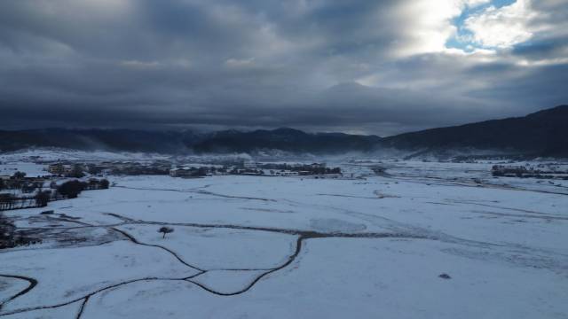 半渡·安那达野奢度假庄园(香格里拉店)图片