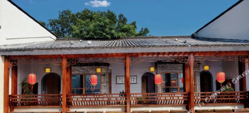 黄山和春语.Mild Spring精品客栈(屯溪老街|黎阳in巷店)图片