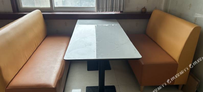 优城精品卓越青年客栈(火车站店)图片