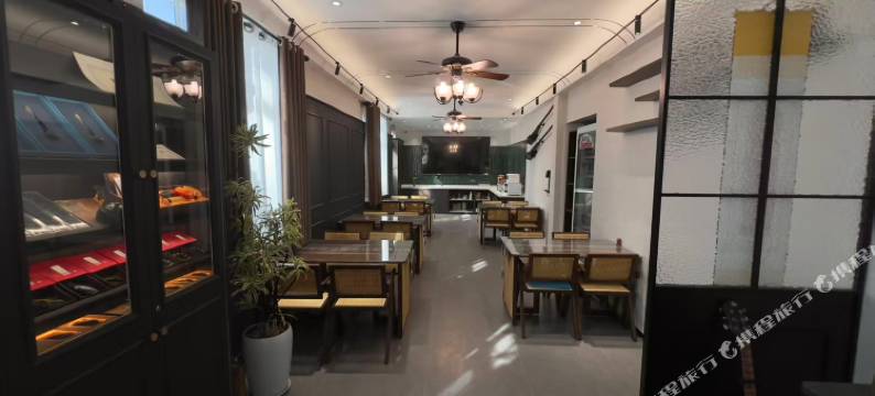 景尚•石筑岁月民宿(泰安泰山店)图片