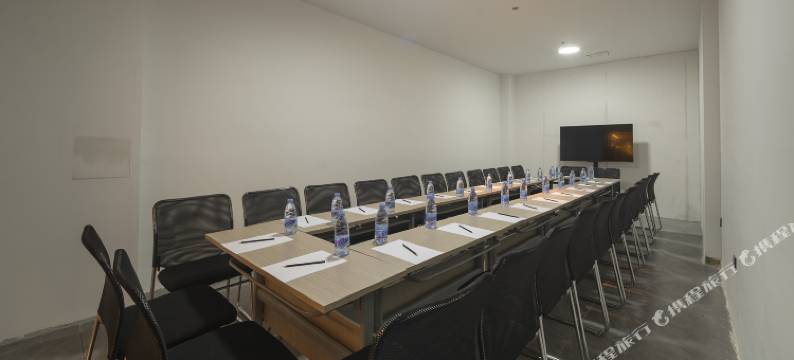 陌上轻居酒店(天津站津湾广场店)图片