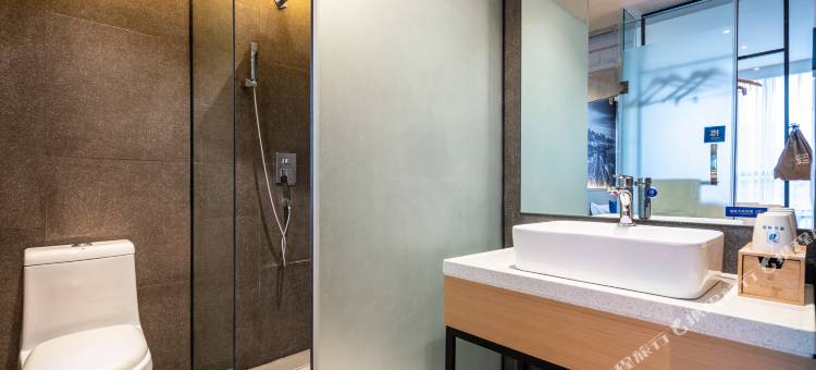 速8精选酒店(阆中客运中心店)图片