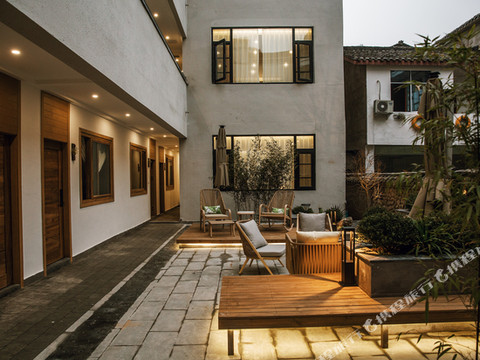 沐溪院酒店(成都黄龙溪古镇店)