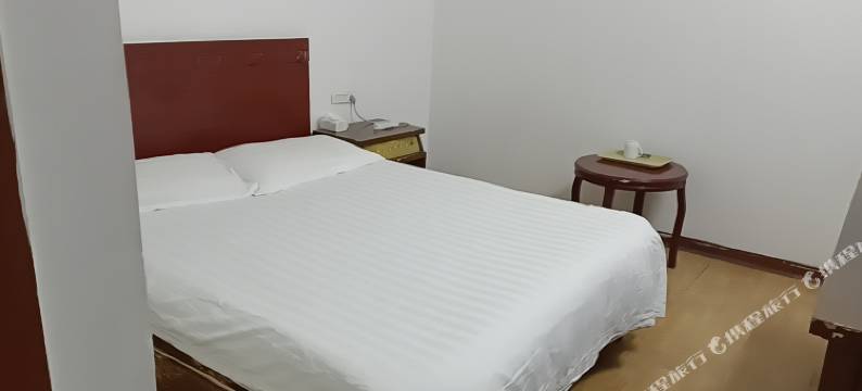 平阳大家族宾馆(中医院店)图片