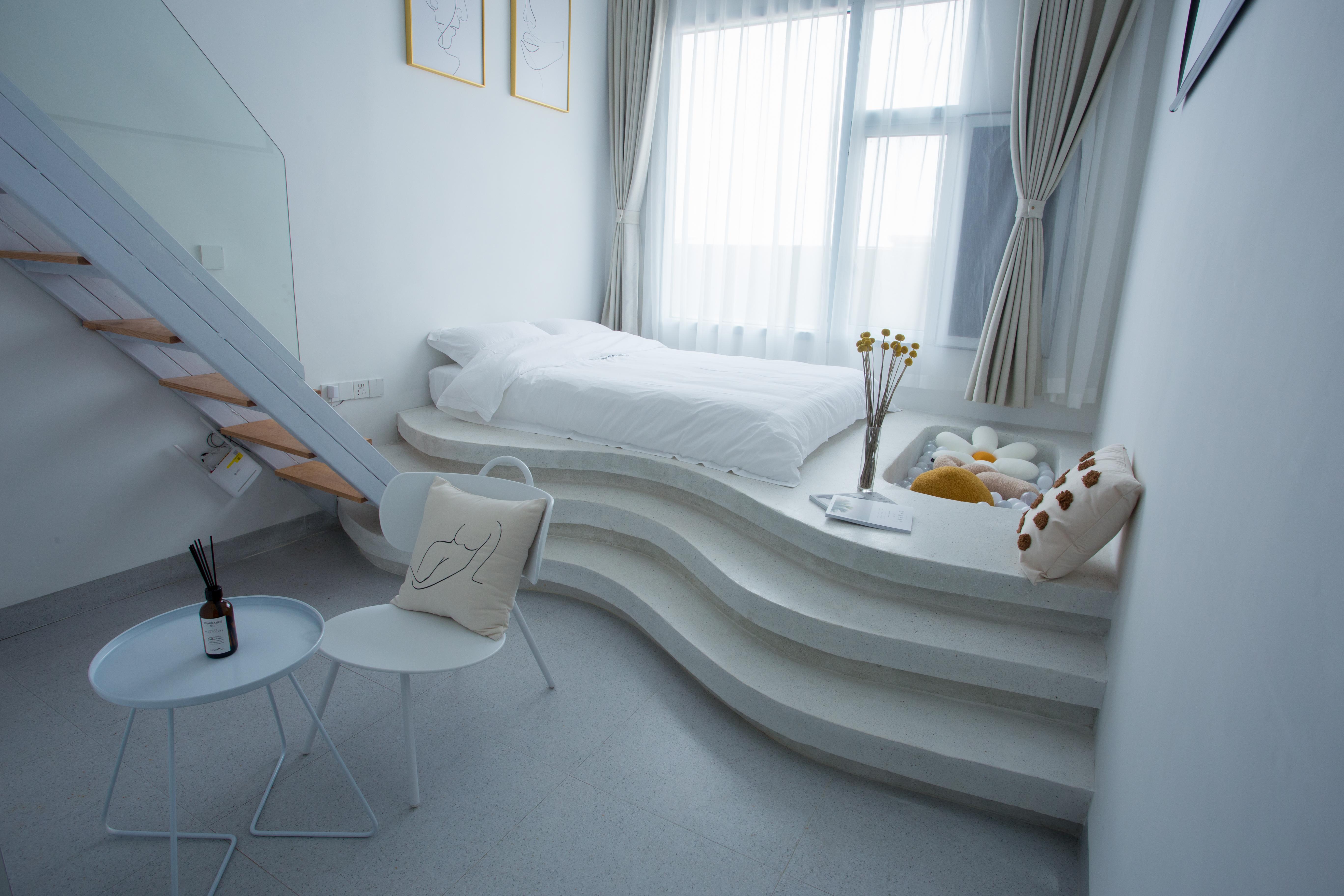 Volcanic Island Lihe94 This Xiang Homestay Over view