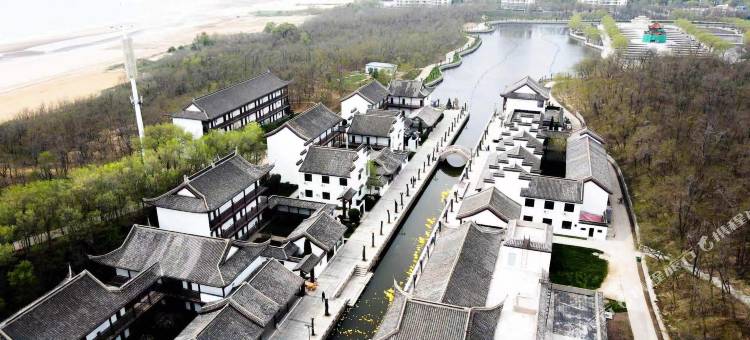 南娱湖畔海景度假酒店图片