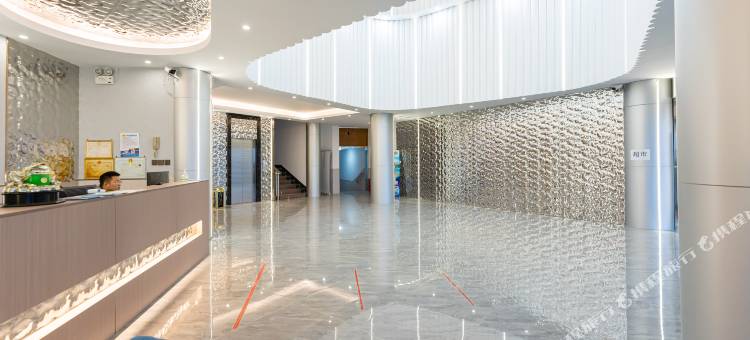 楚岳海景酒店(北戴河黄金海岸店)图片