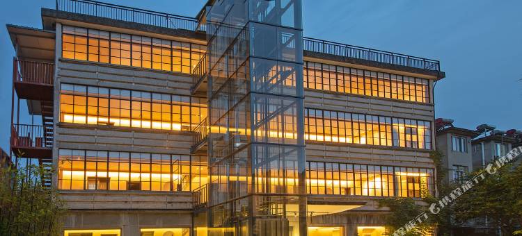 歙县芳华酒店(徽州古城店)图片