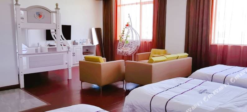 德令哈特莱斯精品酒店图片