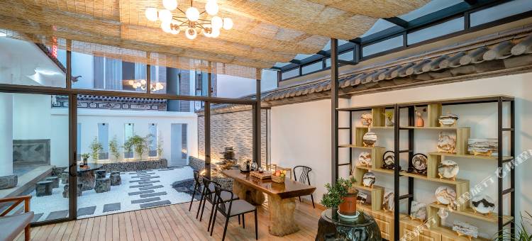 大理丨石源居·白族在地文化体验店Holiday Villa(古城南门店)图片