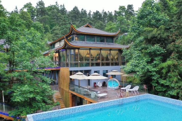 查看更多常德鼎城区花岩溪景区内观鹭台旁边显示地图