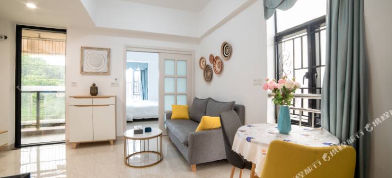 六居·雅舍公寓(江门东站江海广场店)图片