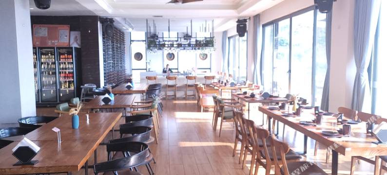 有戏度假酒店(抚仙湖太阳山漫园店)图片