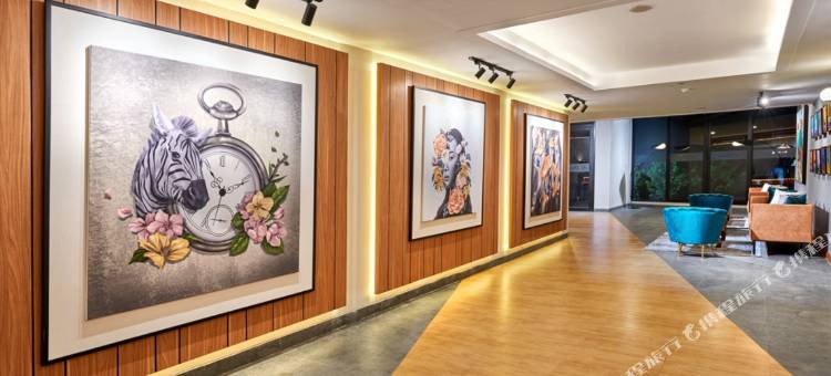 阿斯顿杰穆尔萨里酒店(Aston Inn Jemursari)图片