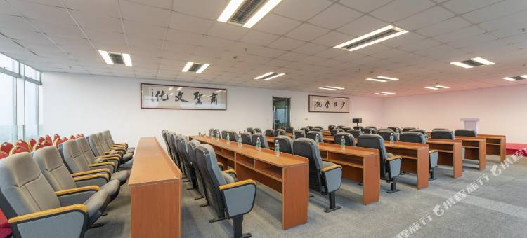 安览酒店(北仑银泰城中河路地铁站店)图片