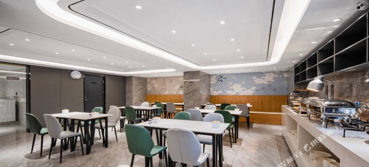 白玉兰酒店(沈阳市府广场中街步行街店)图片