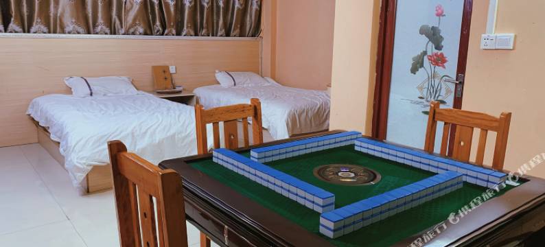 万家安民宿(平南雄森动物大世界店)图片