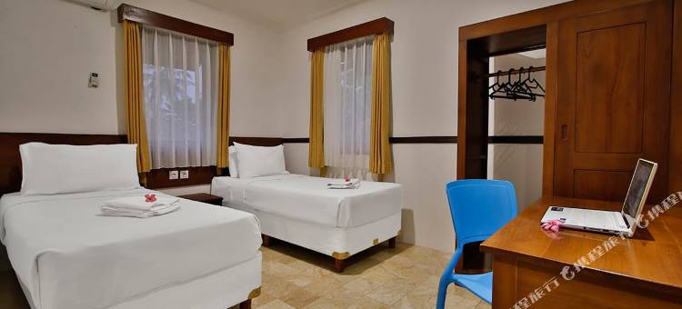 安亚尔雅加达安亚别墅(The Jayakarta Villas Anyer)图片