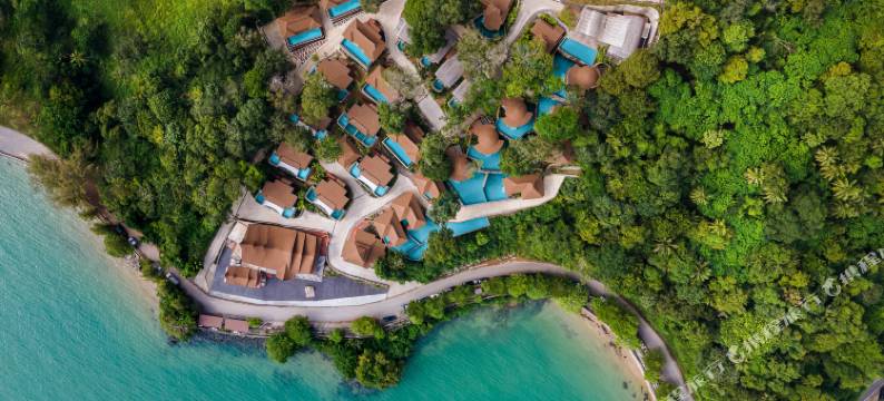 普吉岛西奈奢华酒店(Sinae Phuket Luxury Hotel)图片