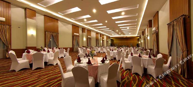 北加浪岸达法姆酒店(Hotel Dafam Pekalongan)图片