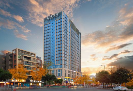 成都天悦酒店（蜀都万达郫筒地铁站）外景图