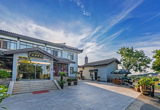 普陀山息耒天竺驿舍外景图