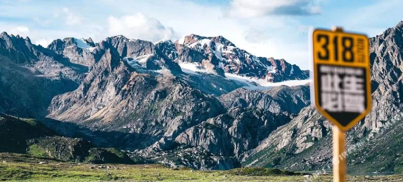 左贡悦溪度假酒店(红旗广场店)图片
