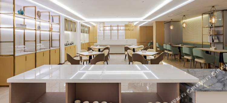 丽舍轻奢商旅酒店(宜昌猇亭三峡机场店)图片