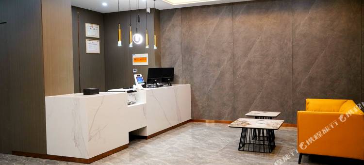 兰郡速八智能酒店(兰陵政府店)图片