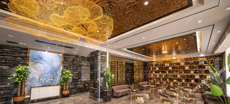 柏丽泉智酒店(江门东站江海广场店)图片