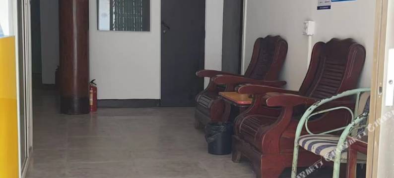 方圆旅馆(长兴南站店)图片