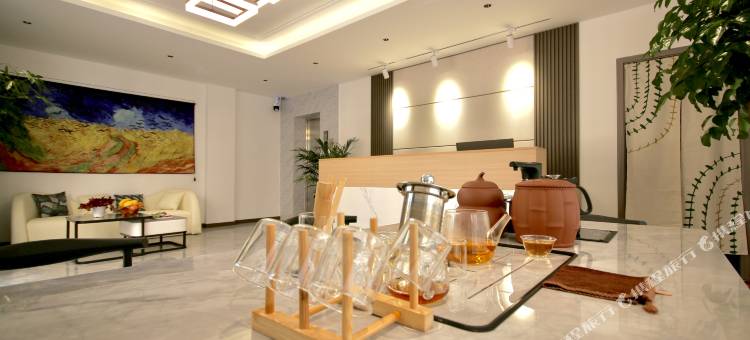 楚雄卓怡酒店(彝海公园店)图片