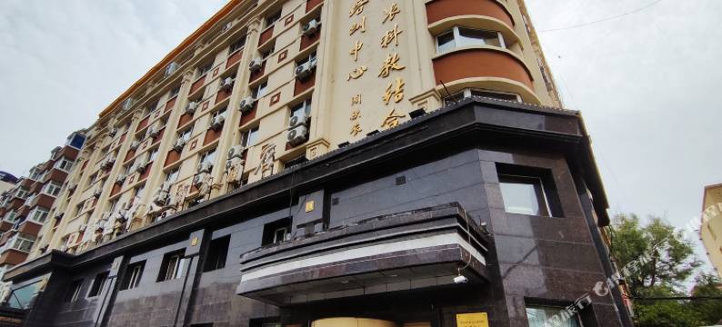 哈尔滨盛世中天商务酒店(会展中心地铁站店)图片