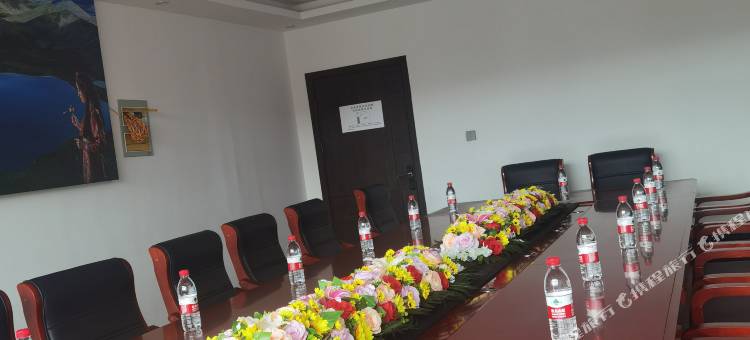 墨竹工卡泊客湾假日酒店图片