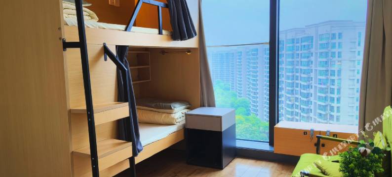 云观之上轻奢小栈(杭州火车东站东广场店)图片