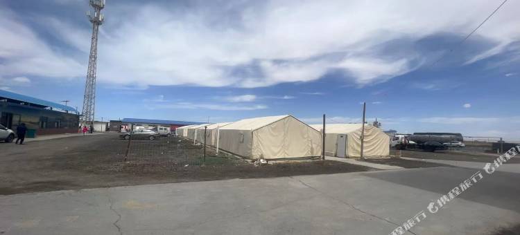 格尔木帐篷营地图片