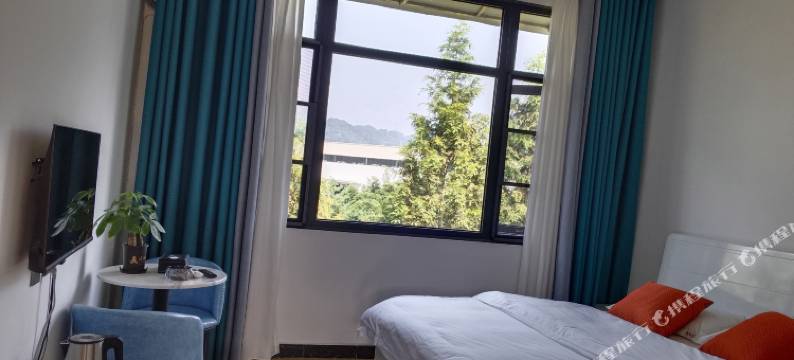 欧晔假日酒店图片