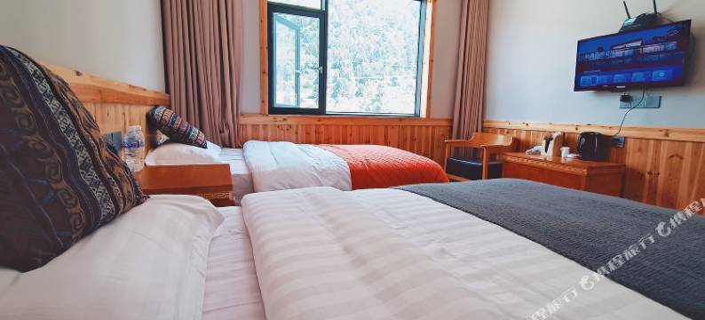 康定博贡噶民宿(318国道康定中学店)图片